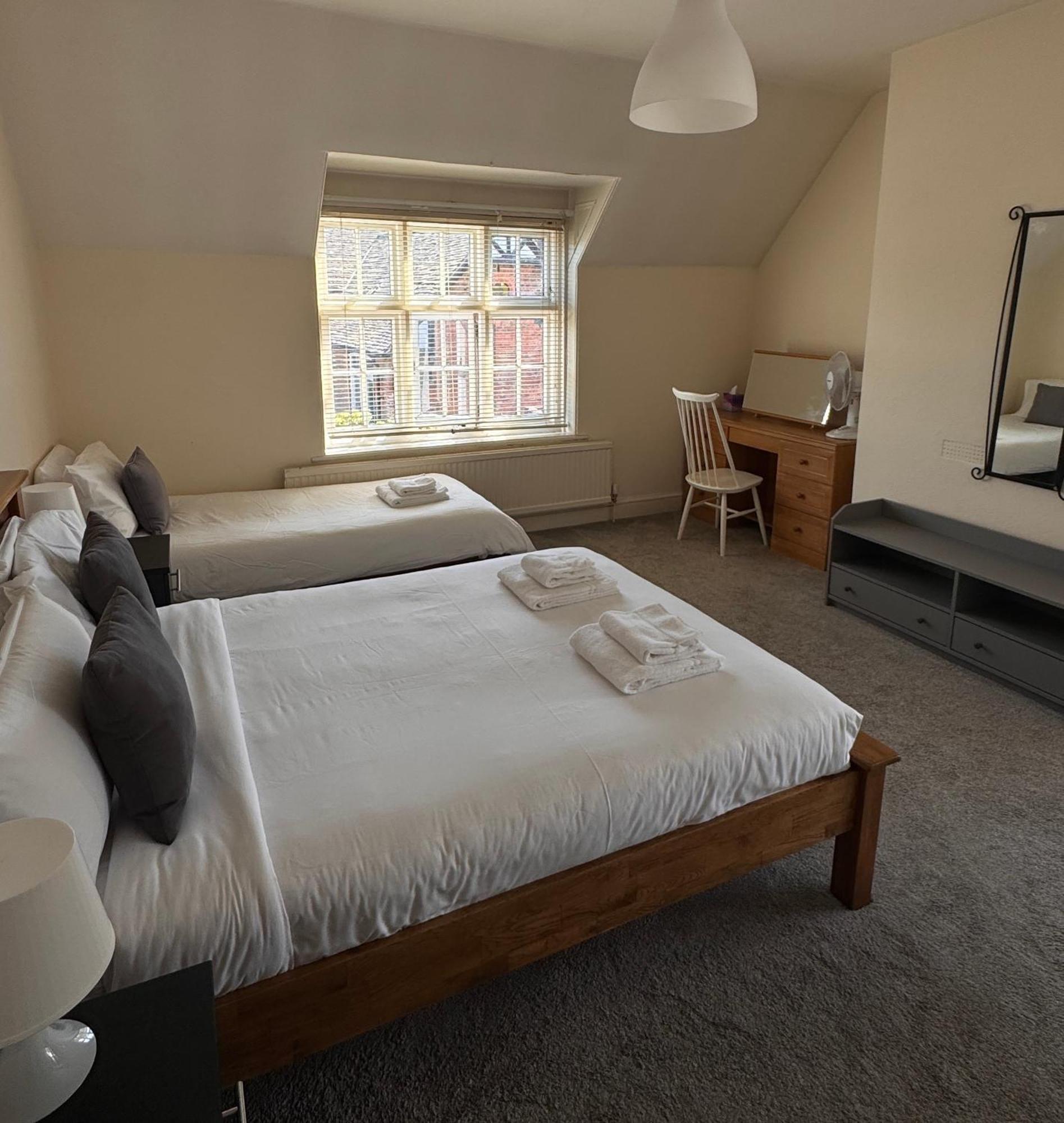 The Talbot And Apartment Iwerne Minster Luaran gambar