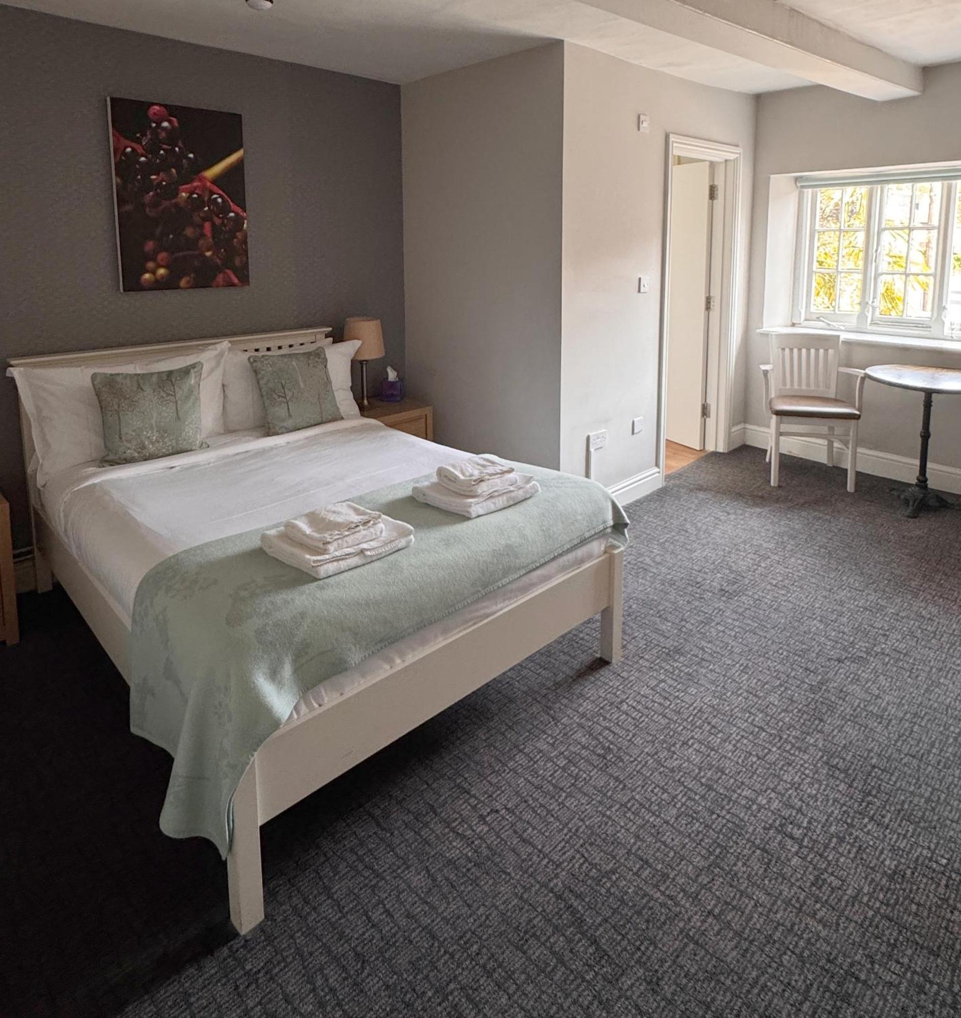 The Talbot And Apartment Iwerne Minster Luaran gambar